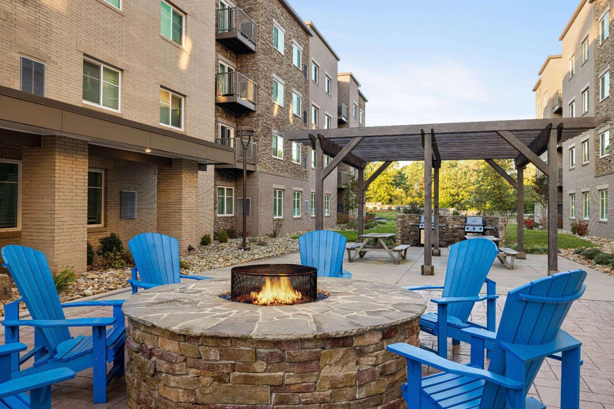 Waterwalk Extended Stay Raleigh Durham Research Triangle Clegg Bagian luar foto
