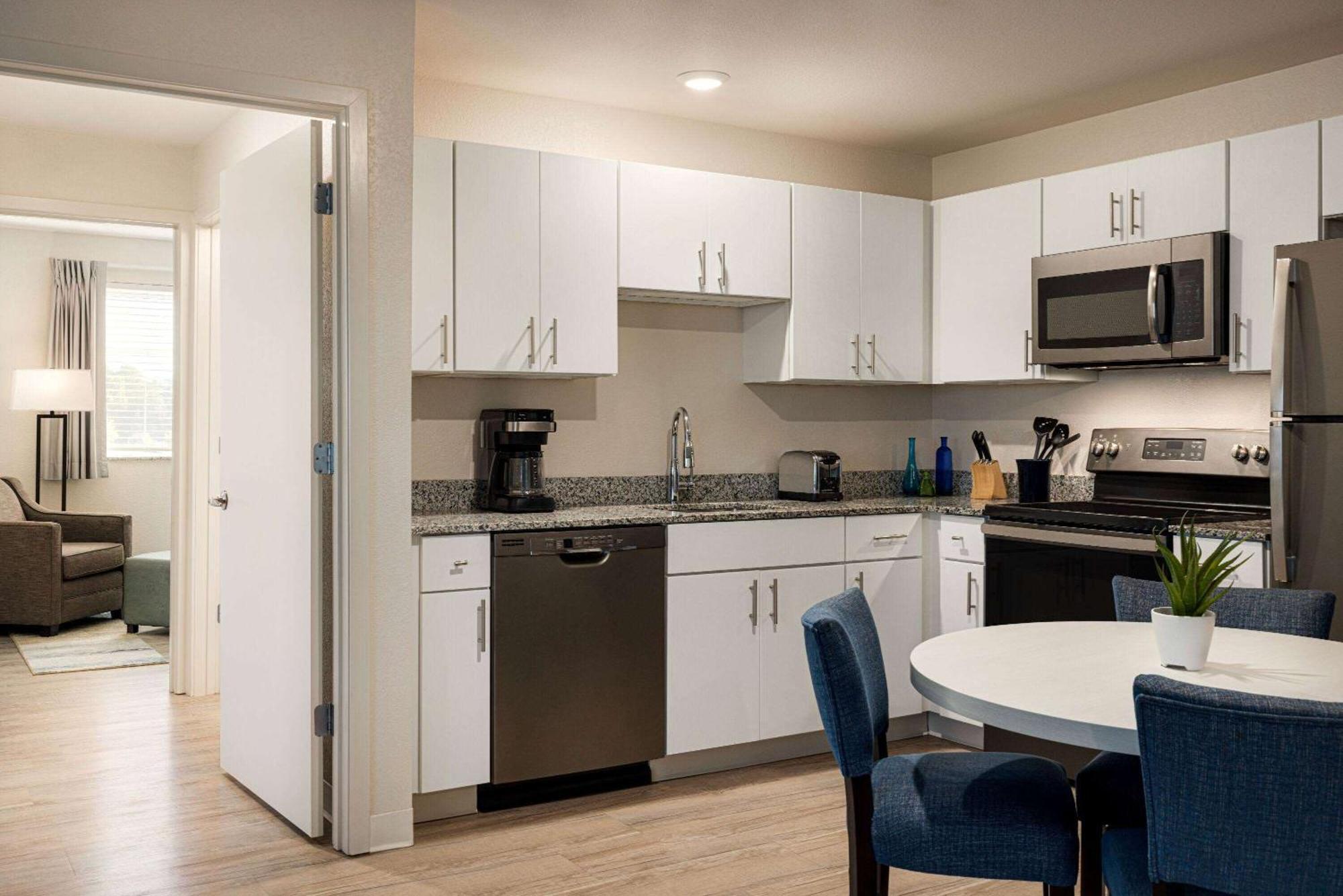 Waterwalk Extended Stay Raleigh Durham Research Triangle Clegg Bagian luar foto