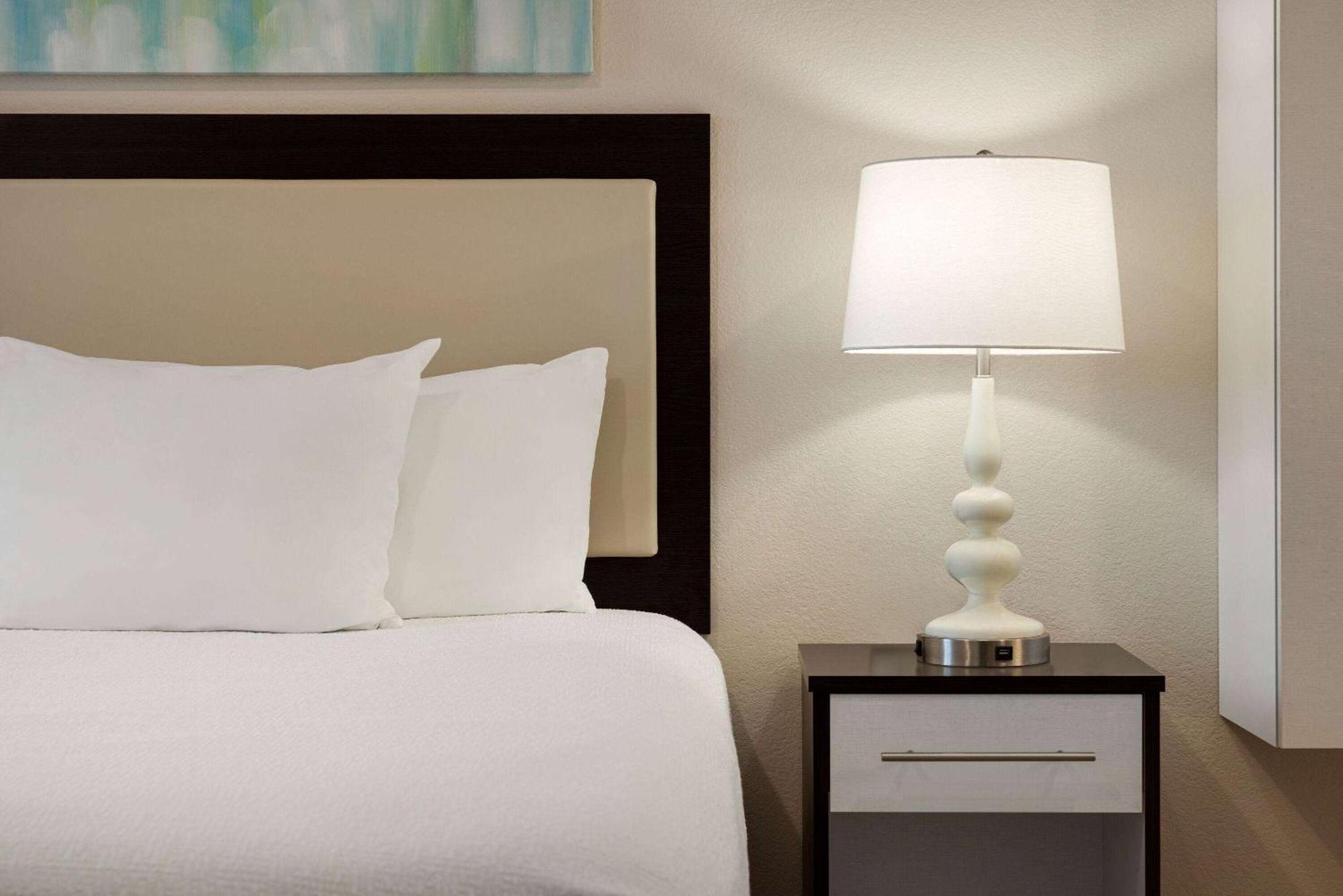 Waterwalk Extended Stay Raleigh Durham Research Triangle Clegg Bagian luar foto