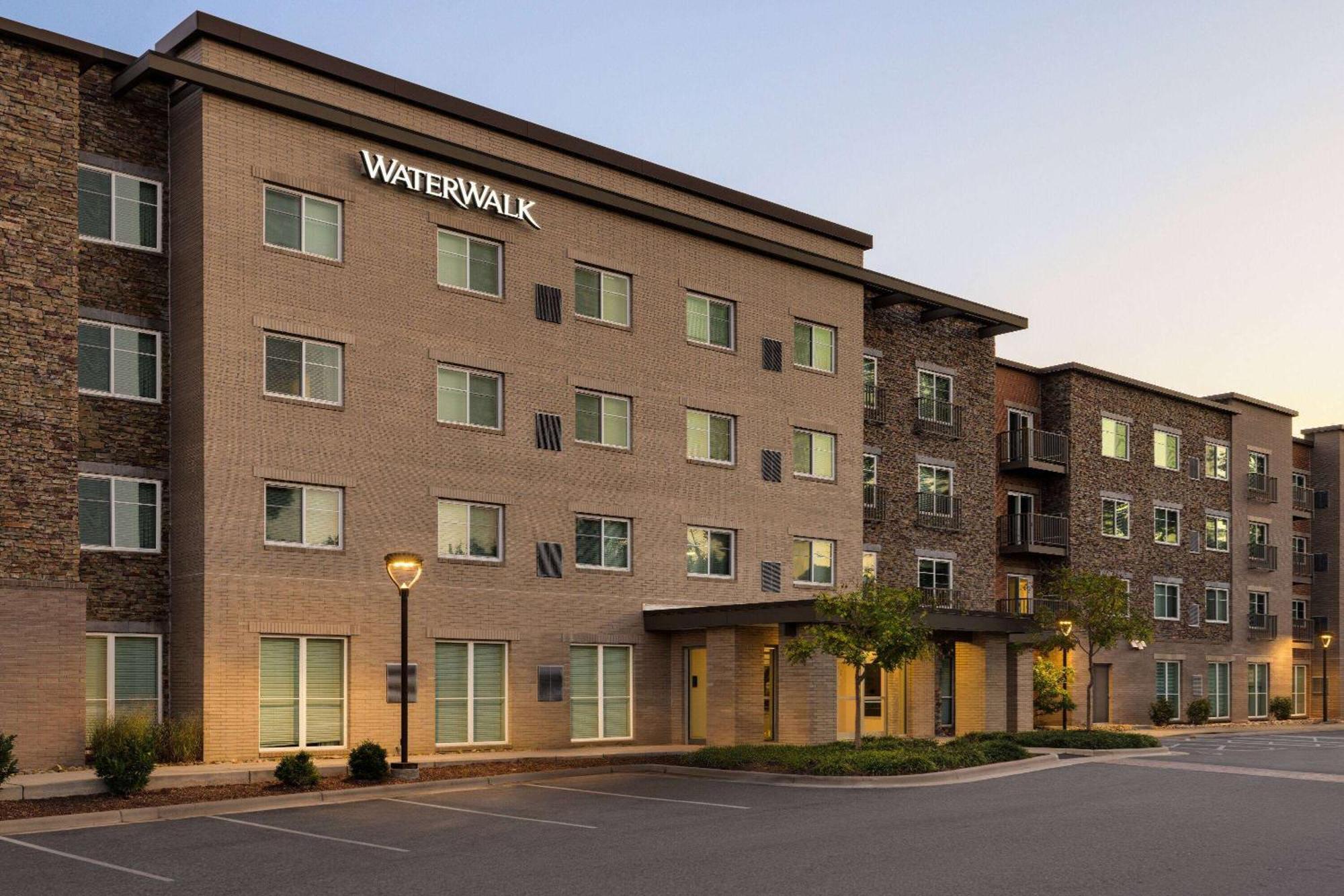 Waterwalk Extended Stay Raleigh Durham Research Triangle Clegg Bagian luar foto